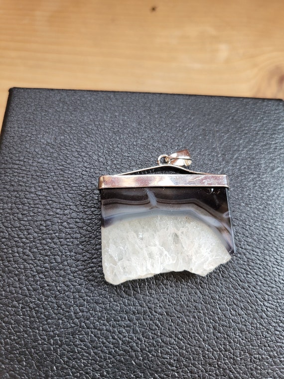 Agate Pendant - image 7