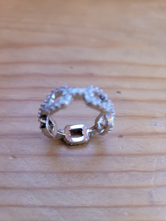 Chain Link Ring