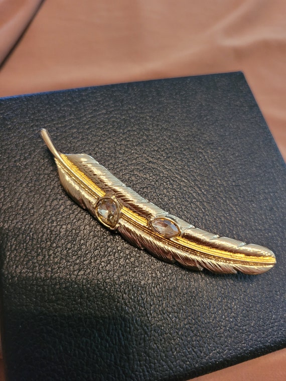 Feather Brooch - image 7