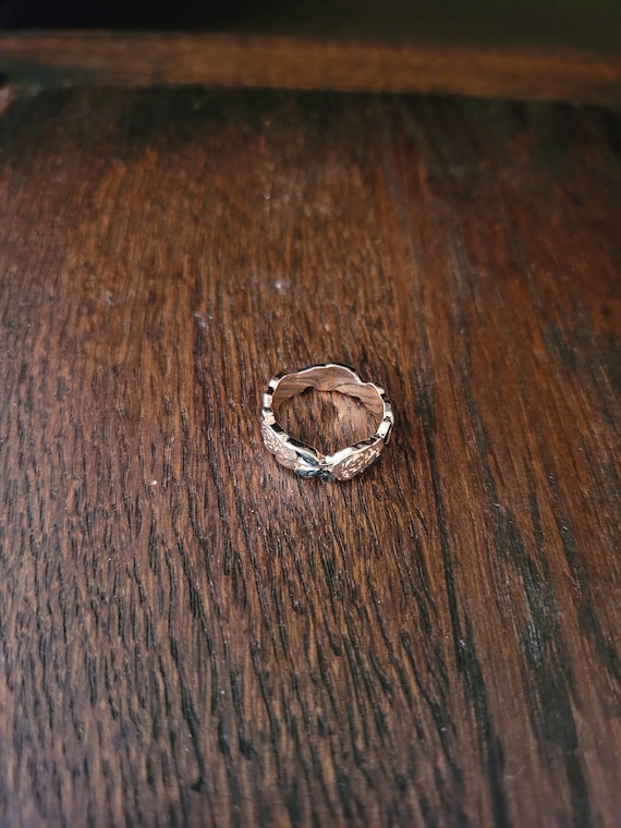 Roses Ring - image 1