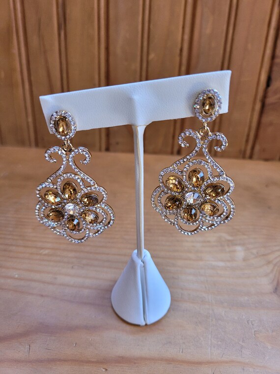 Austrian Crystal Floral Earrings - image 2