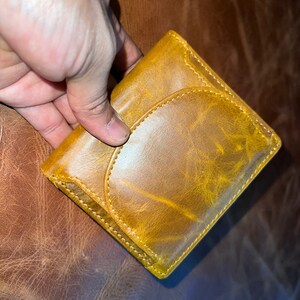 Cartera de cuero auténtico hecha a mano / Monedero pequeño unisex para tarjetas y dinero en efectivo / Cartera imprescindible para todos / Opción de regalo perfecta para todos