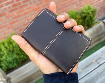 Personalised Tri fold Leather Wallet, RFID Safe Mens Slim Wallet, Handmade Groomsmen, Anniversary, Birthday, Father’s Day, Christmas Gift