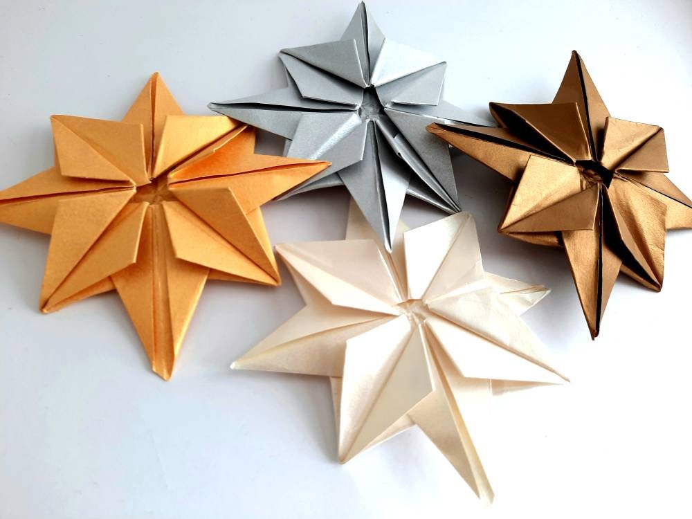 origami etoile  Origamis diy, Ornements de noël bricolage, Origami noel