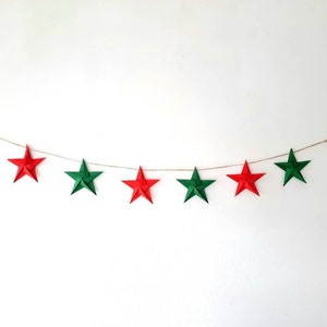 Red and Green Origami star garland, Christmas decoration, Nordic Christmas,  Nursery decoration, Paper stars garland