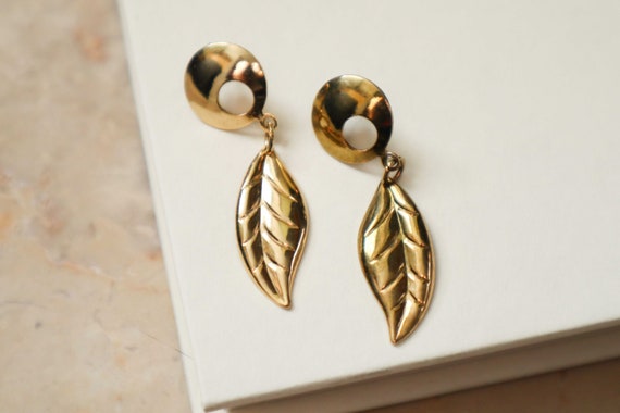 Vintage Gold Floral Leaf Drop Dangle Earrings, Le… - image 1