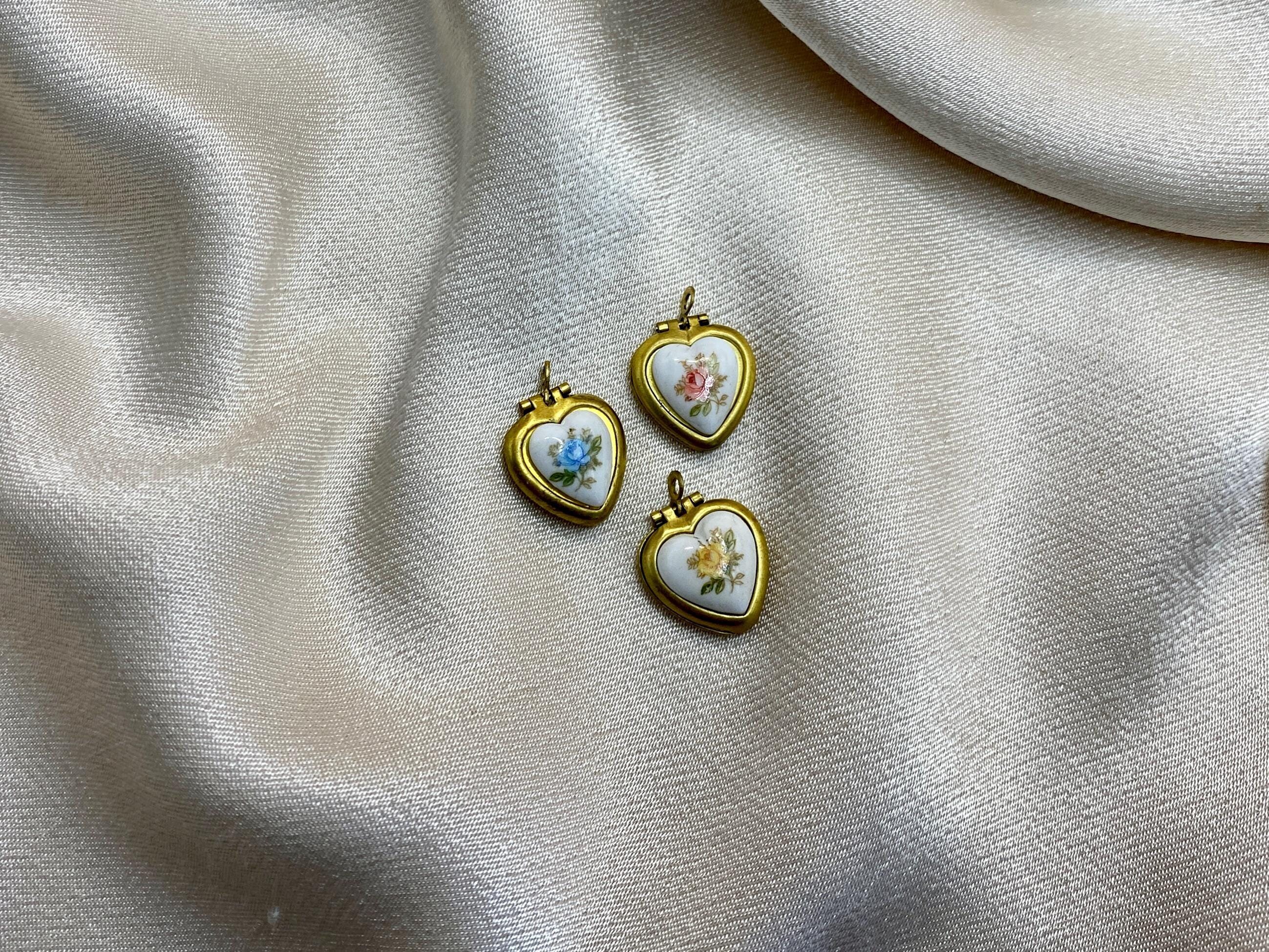 Porcelain Heart Necklace - Etsy