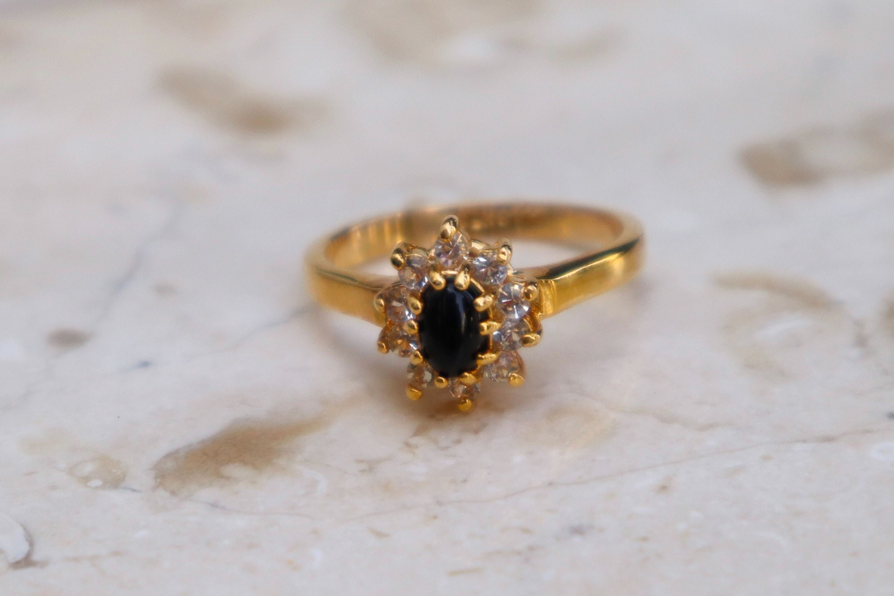 Vintage 18k Gold Electroplated Solitaire Onyx Gemstone