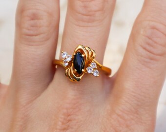 Vintage 18k Gold Electroplated Solitaire Onyx Gemstone