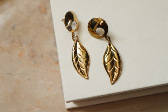 Vintage Gold Floral Leaf Drop Dangle Earrings, Le… - image 6