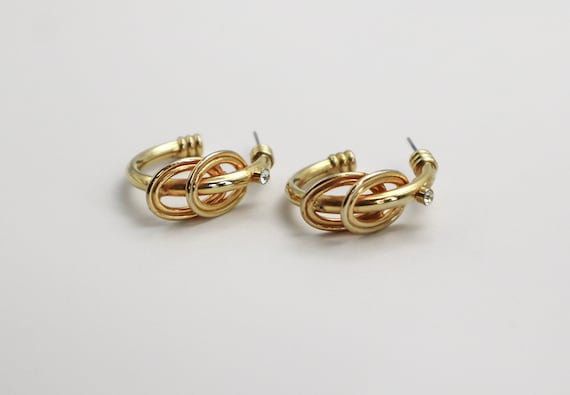 Vintage Gold Tone Interlocking Hoop Earrings, Gol… - image 1
