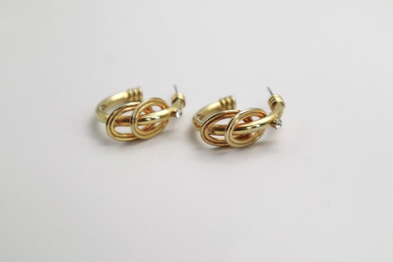 Vintage Gold Tone Interlocking Hoop Earrings, Gol… - image 4