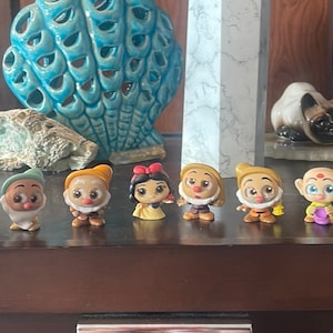 Snow White and the Seven Dwarves Complete Set