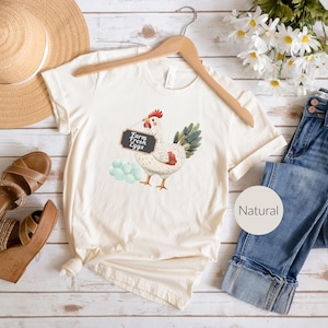 農場直送の鶏卵Tシャツ、自給農場Tシャツ、卵販売店Tシャツ、鶏好きのためのTシャツ、ファーマーズマーケットTシャツ