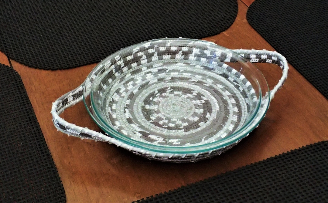 9 Pie Plate Carrier & Server Bakeware Basket With Cork Etsy