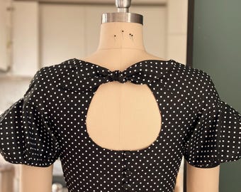 Patrón de costura en PDF para top con lazo en la espalda (XXS-3XL / US0-20)