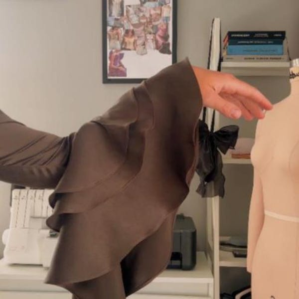 Patrón de costura de mangas acampanadas en capas / XXS-3XL (Patrón PDF)