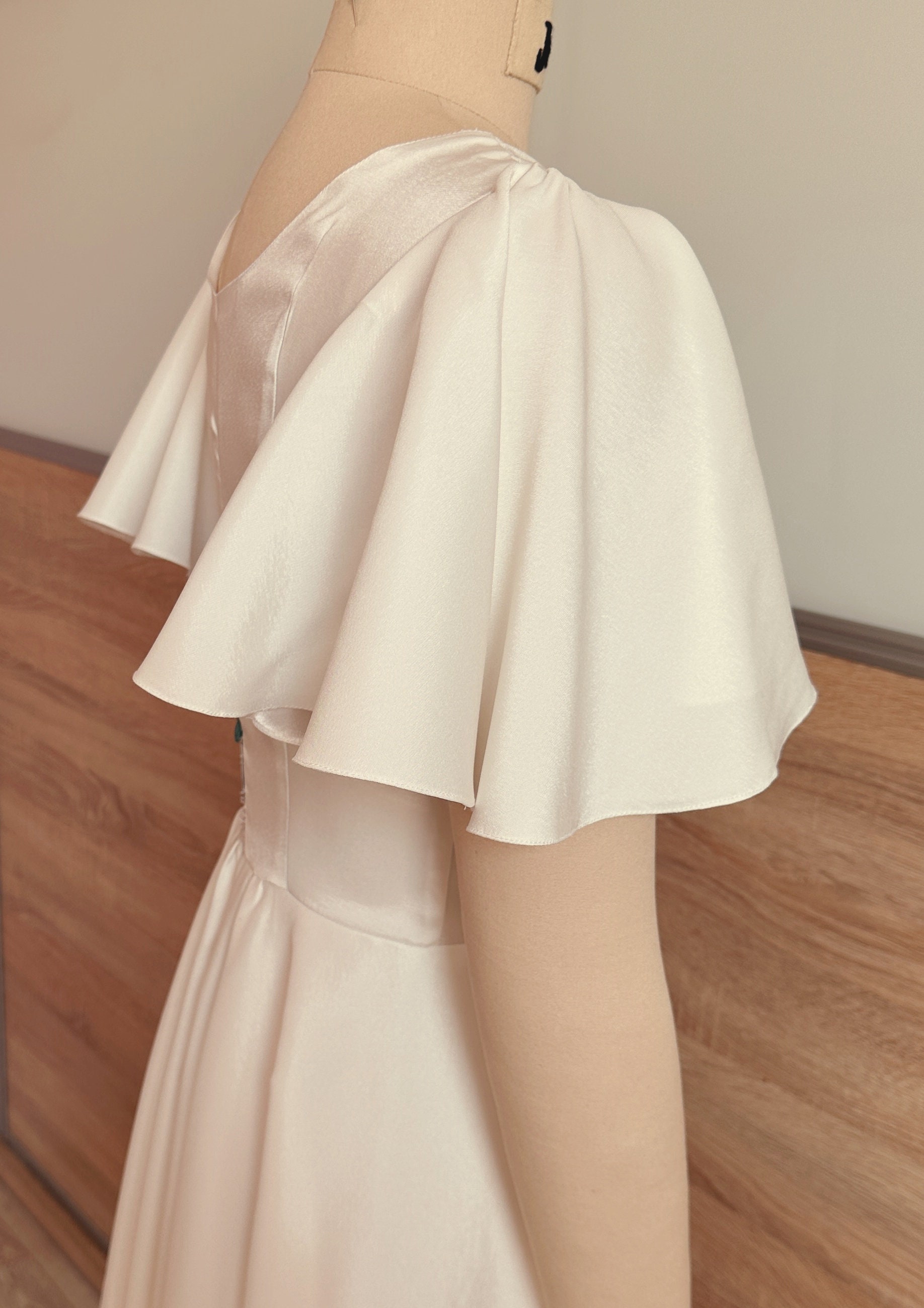 sachin and babi light blue dress Lauren Ralph Lauren Bubble Crepe Flutter Sleeve Dress
