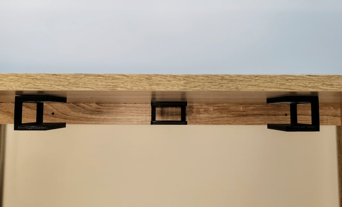 Connect-a-desk Laptop Holder – Tragbarer Schoßschreibtich Mit Gurten Für Unterwegs