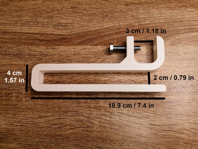 Dimensions of Universal Laptop Mount
