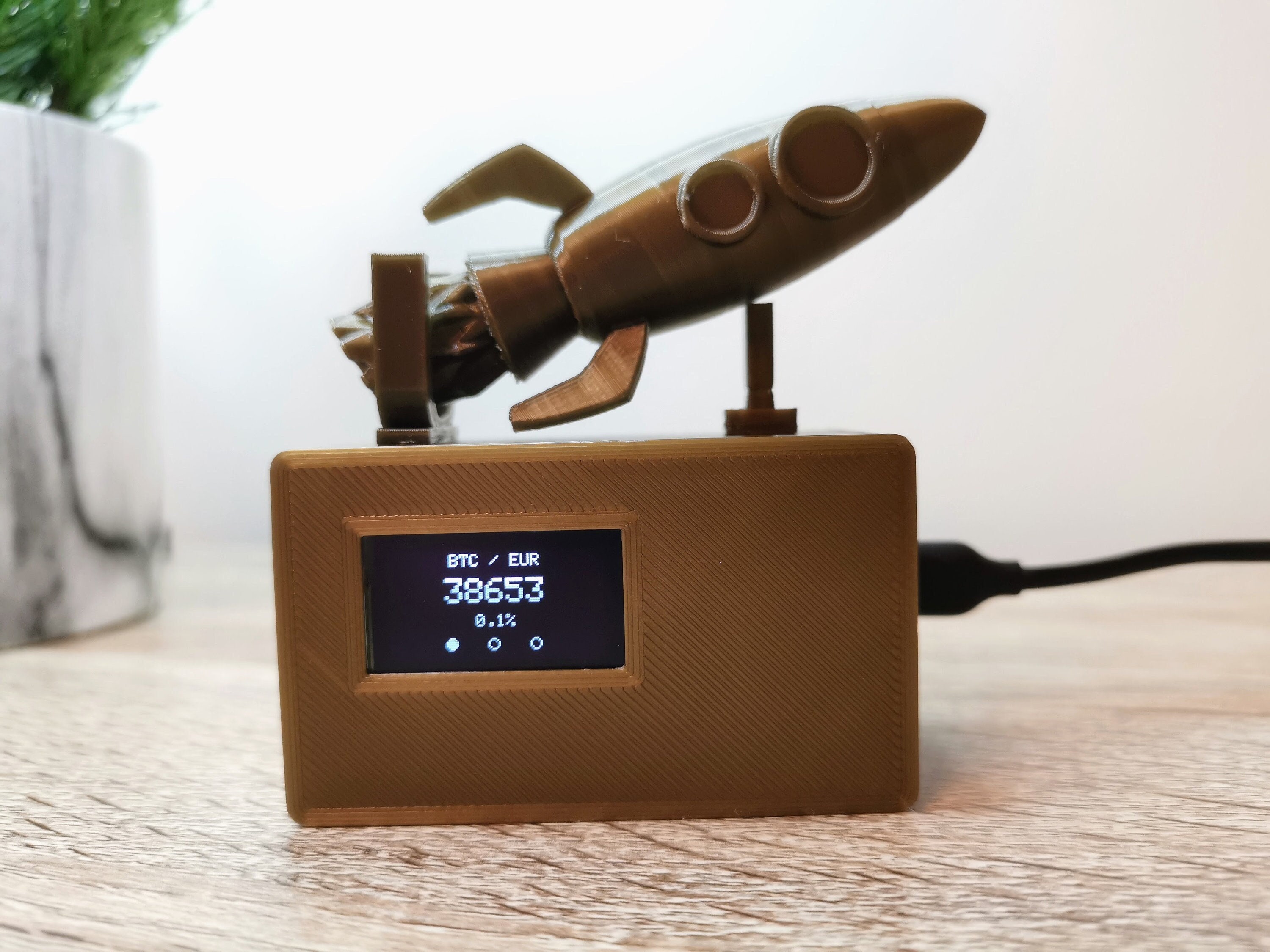 Crypto Coin Price Ticker Display Wifi- Live Hodl Price Ticker Customized,  Supports All Cryptocurrencies - Etsy