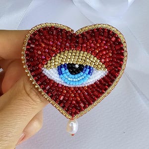 Evil eye brooch, Beaded brooch blue eye, Embroidered brooch heart with eye
