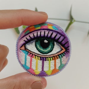 Embroidered green-blue eye brooch, evil eye pin