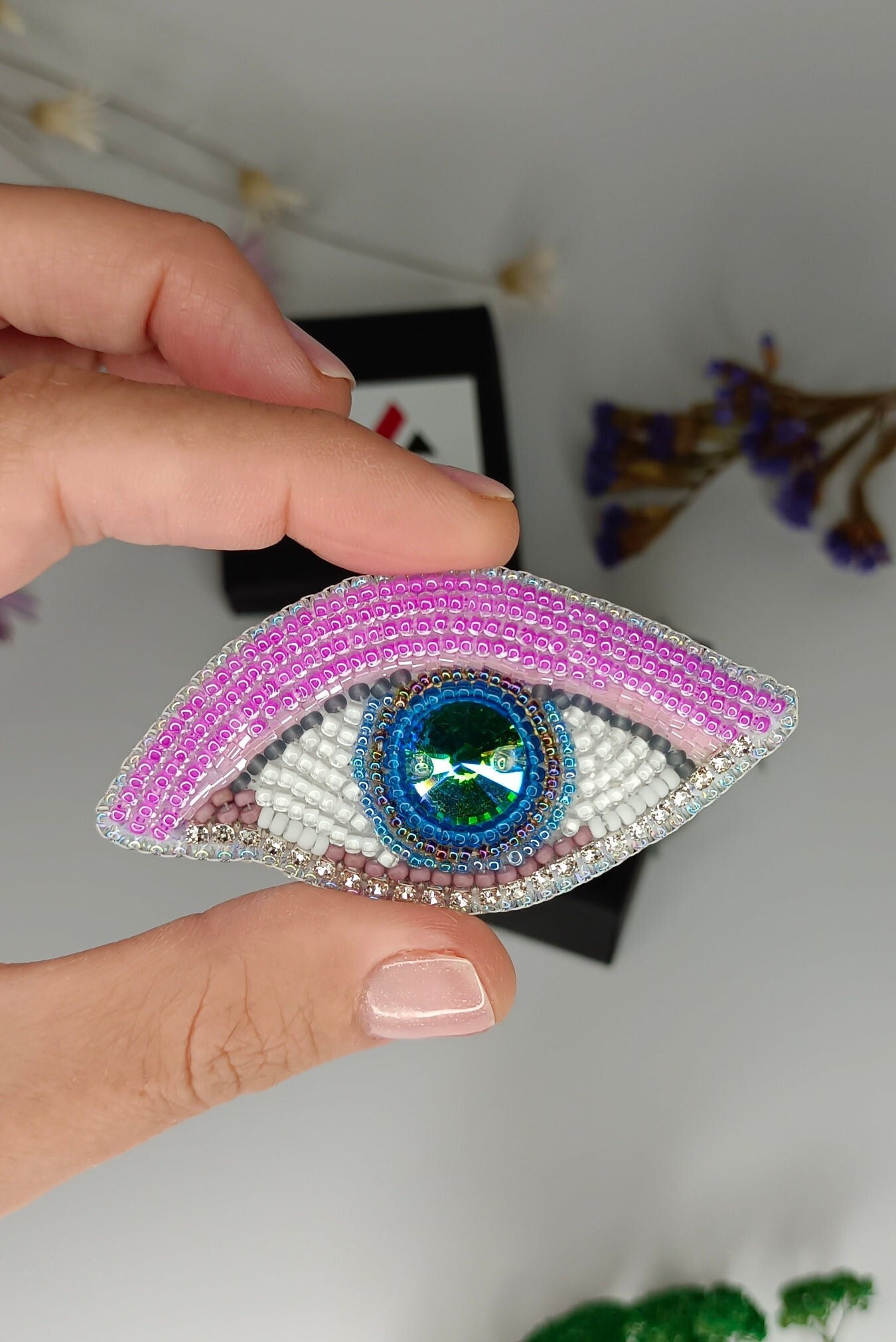 Broche mauvais œil Broche perlée Œil bleu Oeil vert Broche brodée