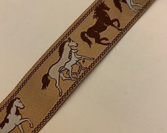 7/8&quot; Vintage Horse Jacquard, Horse trim, 1 yard (050-92)