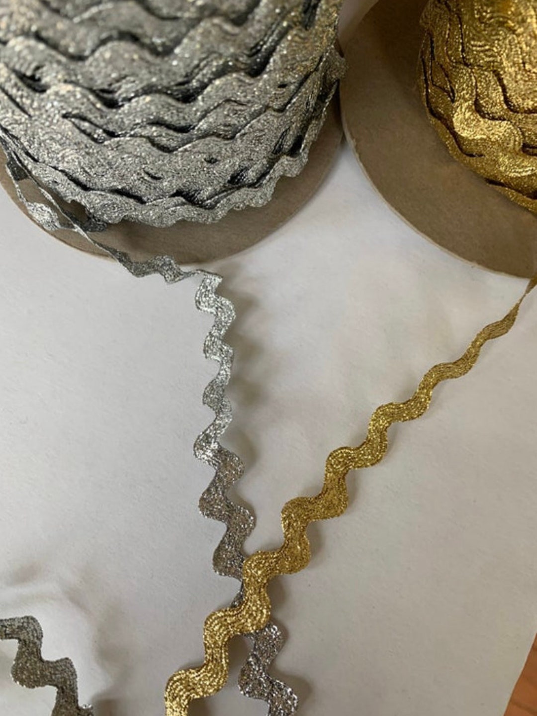 3 Yards SILVER or GOLD Metallic Ric Rac, Sprakley Ric Rac Novelty ...