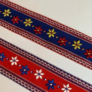 1 1/2&quot; Vintage Stitched Floral Raised Embroidered Victorian Scalloped Edge Woven Classic Jacquard Ribbon Trim
