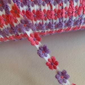 Vintage Novelty Floral Trim, Pink and Lavender Flower trim, 2 yards (009)