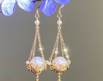 Natural 13.5mm Edison Pearl/Clear Quartz Chandelier Earrings,Wedding Dress Earrings,Wire Wrapped Earrings,Artisan Earrings,Anniversary Gift