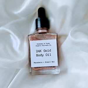 24K Gold Illuminating Body oil | Luxurious Moisturizer | Radiance oil | Body oil | Organic Skincare | Vegan Skincare