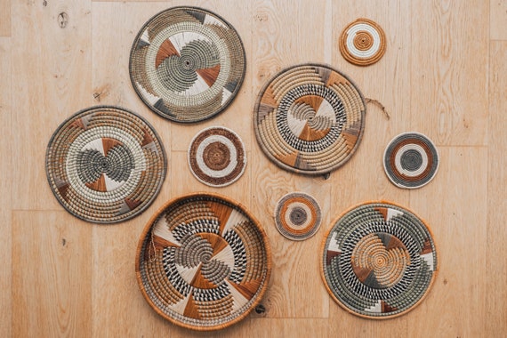 Handwoven Ugandan Grass Place Mat