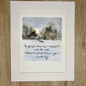 Charlie Mackesy montierter Druck - Der Junge, der Maulwurf, der Fuchs und das Pferd Buchseite Kunst