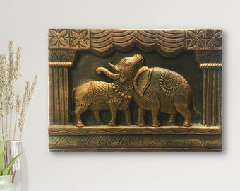 Arte mural con ilusión óptica / Toro y elefante, relieve 3D de la dinastía Chola