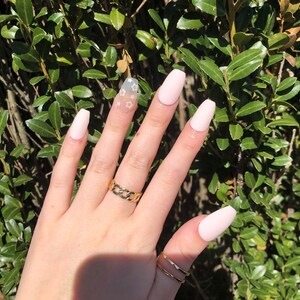 bubblegum stars! press on nails