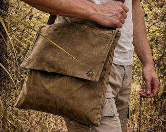 XL Waxed Canvas Haversack: Bushcraft Survival Shoulder Bag