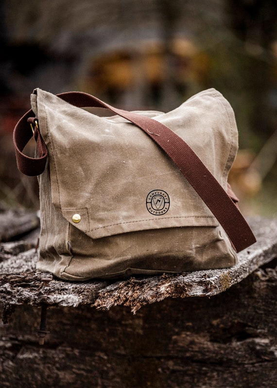 Canvas haversack top