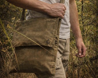 Waxed Canvas Haversack: Traditional Bushcraft Forager Bag