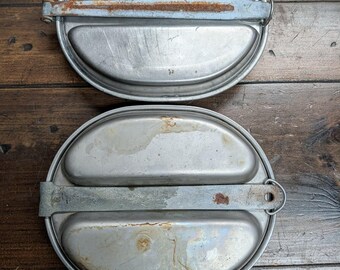 WWI & WWII G.I. Mess Kit Bundle: Military Camping Cookset