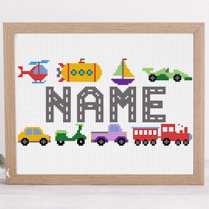 Nom personnalisé au point de croix avec des véhicules de transport - personnalisé avec une voiture, un camion, un hélicoptère, un sous-marin, un vélo et plus