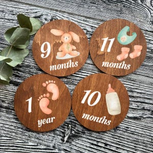 Set van 12 leuke mijlpaalkaarten Maandelijkse groeischijven voor baby's Houten aandenkennummers set eerstejaarskaarten babyshower cadeau pasgeboren foto props