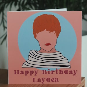 Cartão de feliz aniversário da loja de caridade Sue - Feliz aniversário Laydeh - em branco dentro