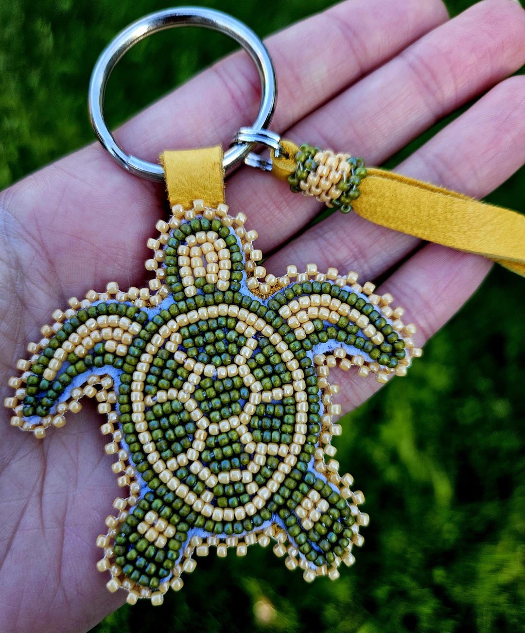 Indigenous Hand Beaded Turtle Keychain - Etsy Canada