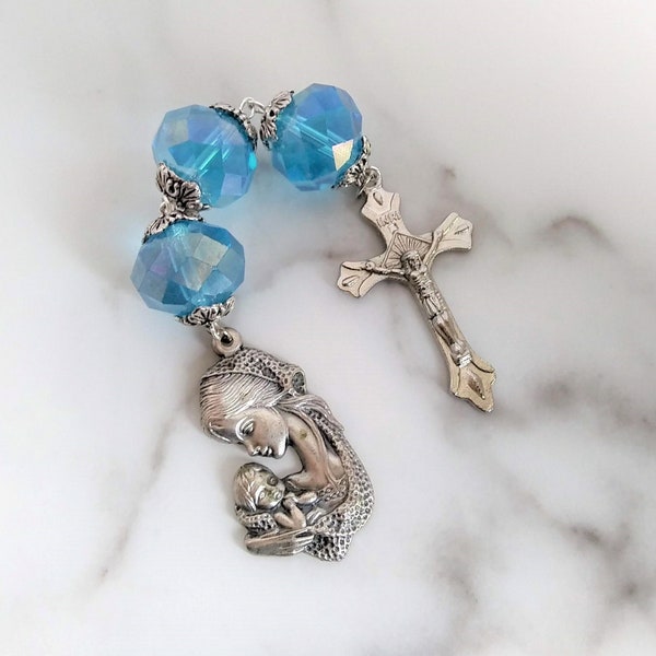 3 Hail Mary chaplet, Catholic gift for mom, 3 bead rosary, Confirmation gift for girl, Womens rosary, Pocket rosary, Godmother gift from