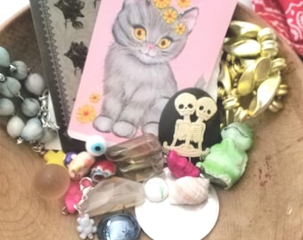 Goblin treasure, Crow confetti, Crowcore giftbox, Corvidcore, Crow mystery bag, Found objects lot, Gremlincore, Goblin gift bag, Trinket mix