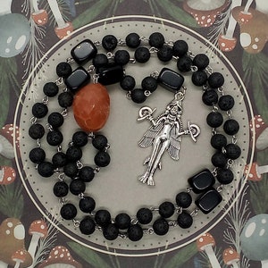 Lilith rosary, Dark goddess prayer beads, Witchs rosary, Left Hand Path, Occult rosary, Witch gifts for her, Nontraditional, Divine Feminine