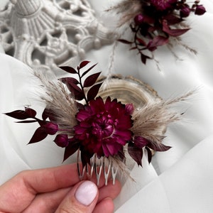 Fall flower bridal hair comb, Wedding burgundy hair comb, Boho Burgundy flower comb, Burgundy hair pins, Bridesmaid flower headpiece